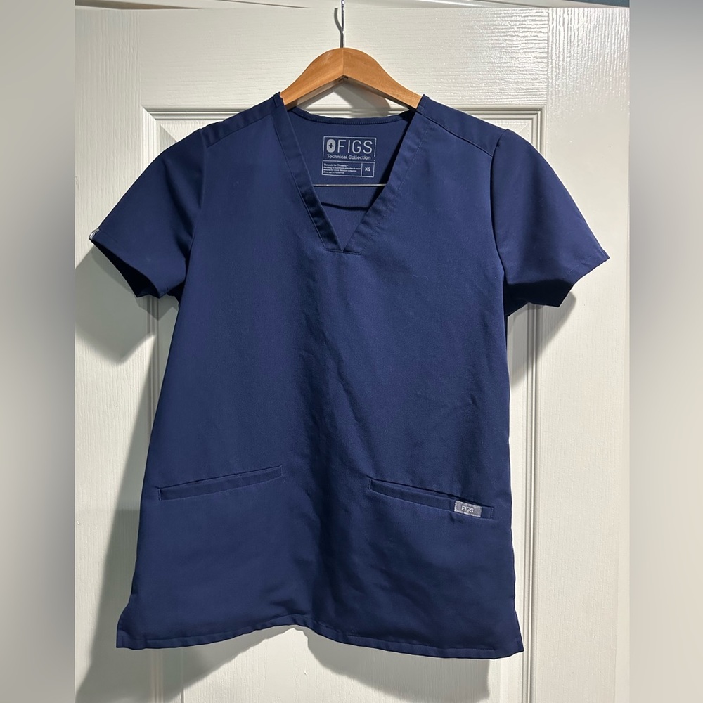 FIGS navy set